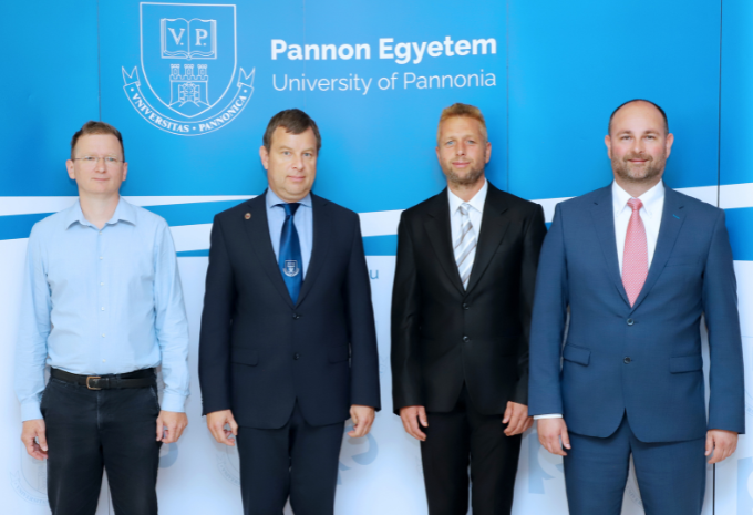 Tejsav alapú komplex kutatás-fejlesztés kezdődik a Pannon Egyetem közreműködésével